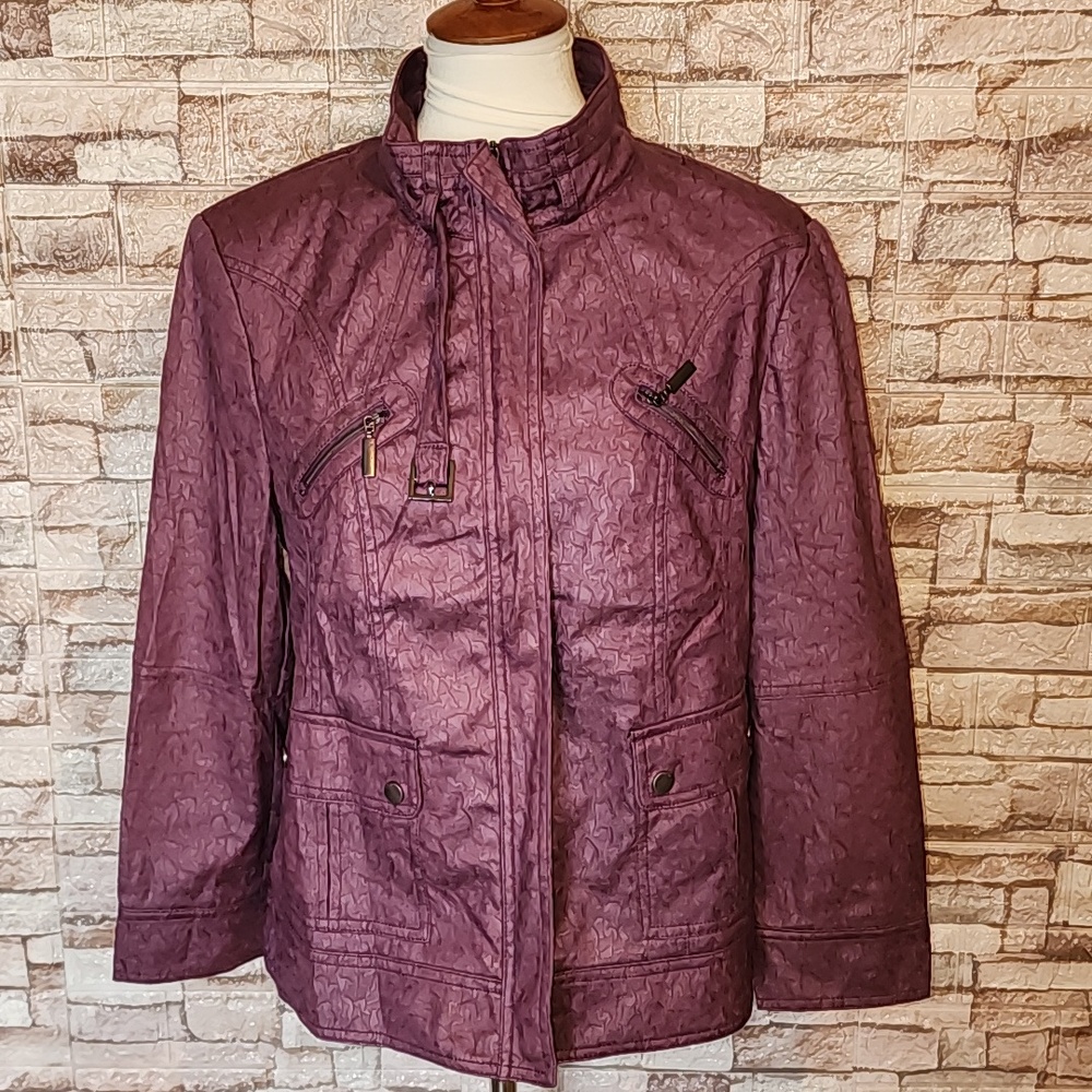 Bianca Full Zip Faux Leather Embossed swirl pattern